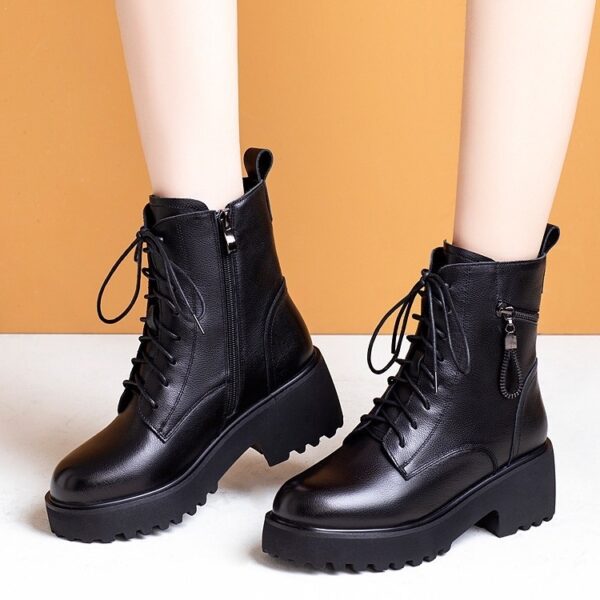 Women's Thick-Soled Winter Boots – Fluffy Snow Boots with PU Upper & Warm Lining | Height-Boosting - Image 5