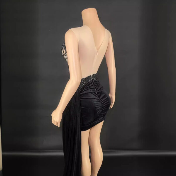 Luxury Socialite Evening Dress – Rhinestone-Embellished Stage Gown with High Waist & Asymmetrical Hem - Image 5