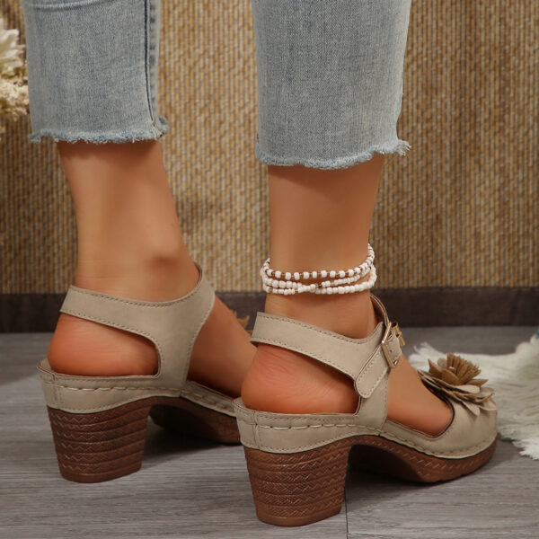 Women's Floral Chunky Heel Sandals – Summer Platform Shoes with T-Strap Buckle, Wide Fit Sizes - Image 5