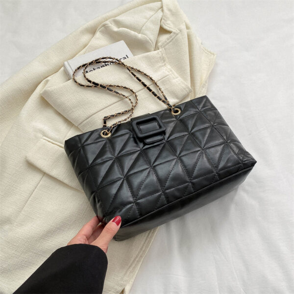 Trendy Quilted Chain Shoulder Bag – Chanel-Inspired Rhombus Design with Detachable Strap - Image 2