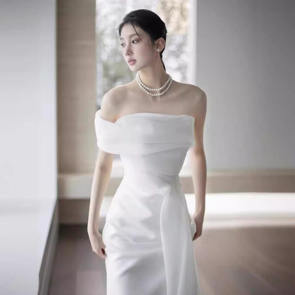French Off-Shoulder Wedding Dress – Lightweight Bridal Gown with High Waist & Floor-Length Skirt - Image 6