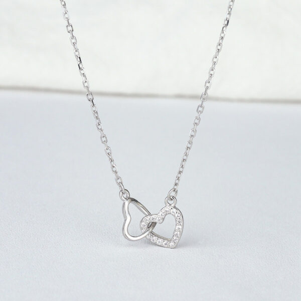 Heart-Shaped Collarbone Necklace – 925 Silver Diamond-Accented Pendant with Cross Chain
