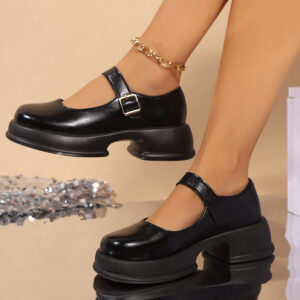 Plus Size Belt Buckle Flats – European Style Slip-On Women’s Shoes with Flat Rubber Sole