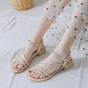 Women’s Korean Style Roman Sandals – Mid-Heel Round Toe Chunky Heels with Buckle Strap & Non-Slip Sole | Apricot