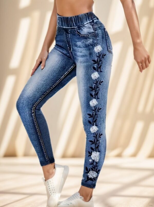 Women’s Patchwork Printed Jeans – Elegant Regular Fit Trousers for Daily Wear