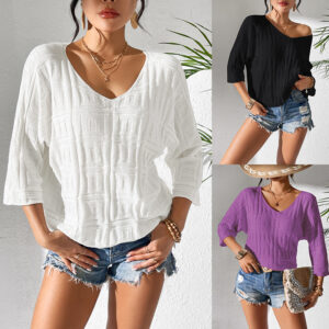 Geometric Stitch Oversized Sweater – Lightweight Acrylic Batwing Pullover for Commuting | White, Black, Purple