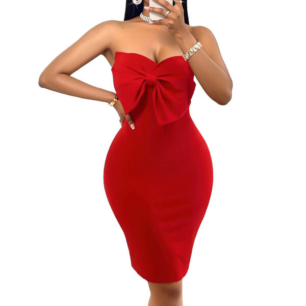 Plus Size Slim-Fit Sheath Dress – High Waist Red Cocktail Dress with Bow Detail - Image 5