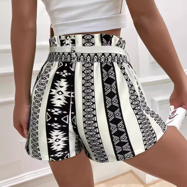 Women’s Belt-Print Commuter Shorts – High Waist Casual Bermuda Shorts in Black & White - Image 3
